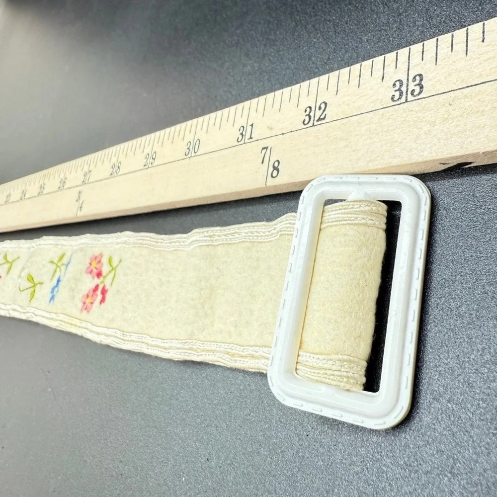 Vintage Handmade Womens Belt 33